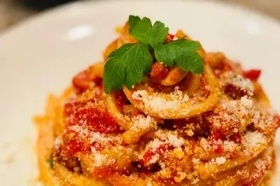BUCATINI ALA ALEXIA
