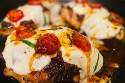 Cast Iron Skillet Sun Dried Tomato Pesto Chicken