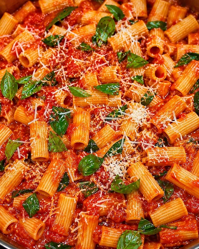 FRESH GARDEN TOMATO SAUCE