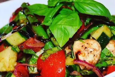 String Bean, Tomato, Mozzarella & Cucumber Salad